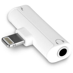 Aluratek lightning and 3.5 MM adapter for iPhone/iPad Model # ADLA01F